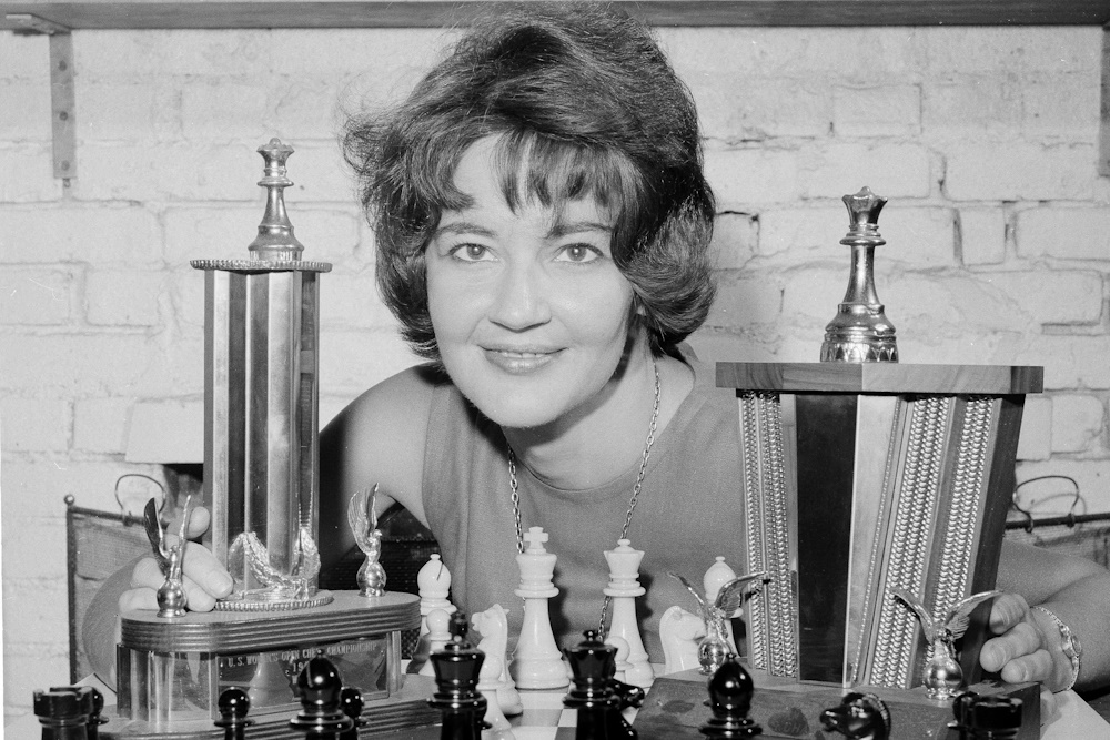 Lisa Lane (1933–2024), news-making chess champion 